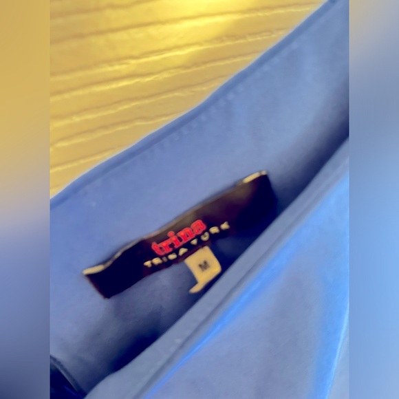 Trina Turk Dess - Size Medium - Picture 3 of 3